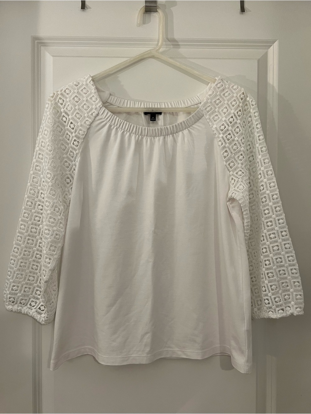 Talbots White Crochet Sleeve Peasant Blouse - Like New